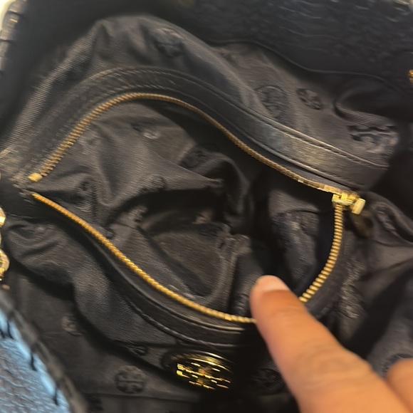 Navy blue authentic Tory Burch tote - Picture 11 of 12
